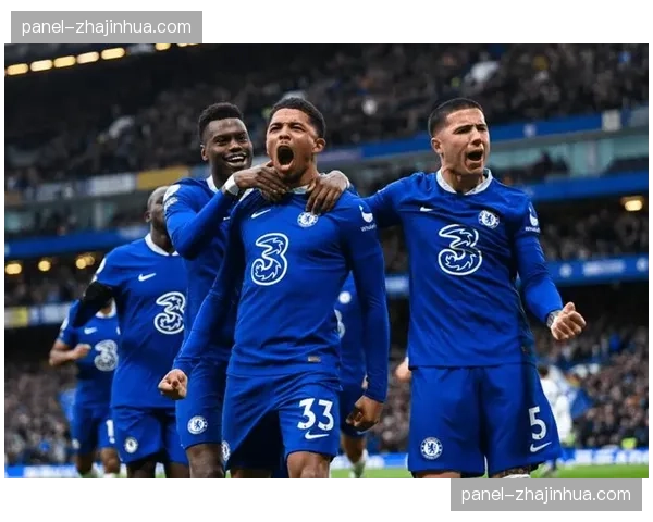 切尔西1-0小胜埃弗顿，帕尔默点射一锤定音